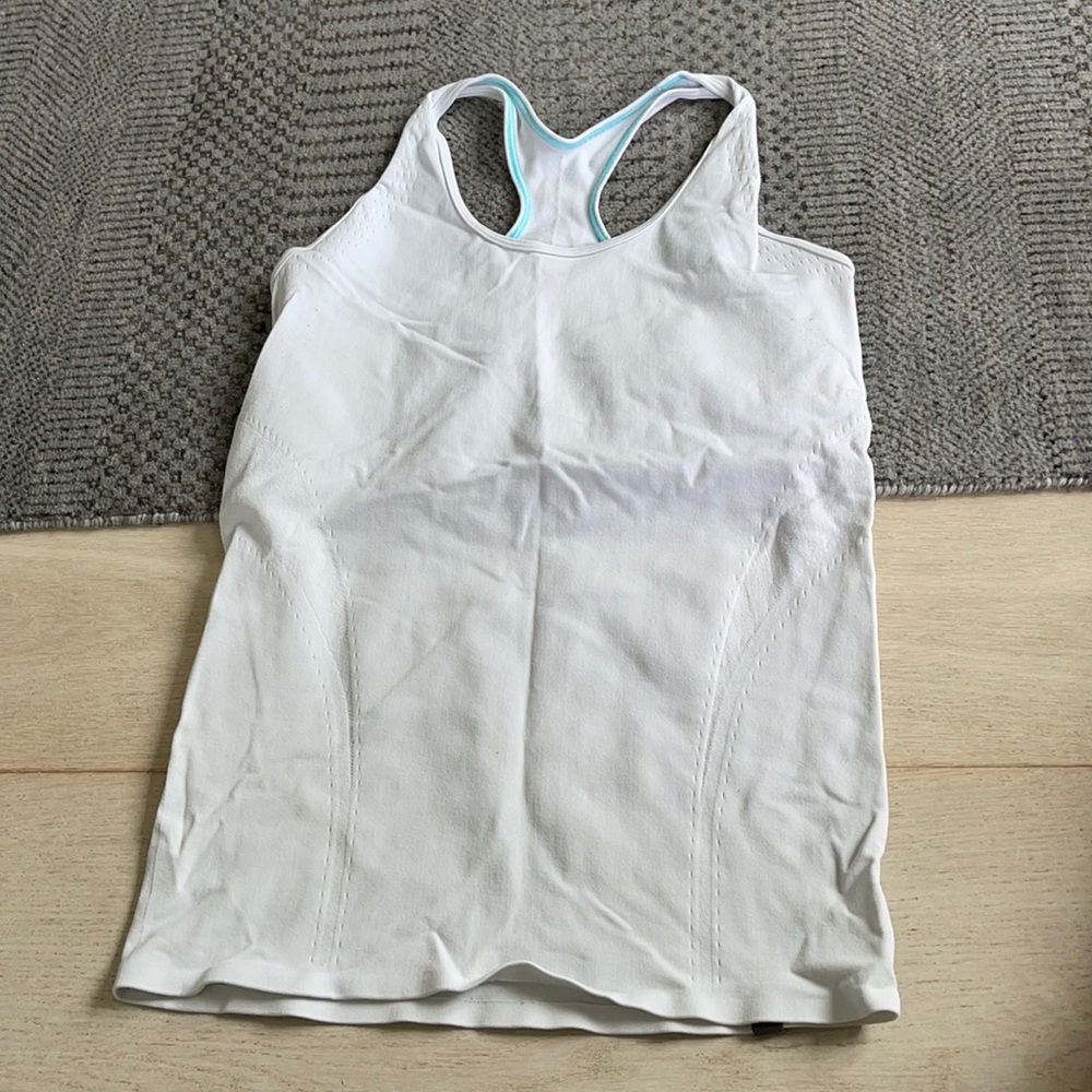 Ivivva tank top